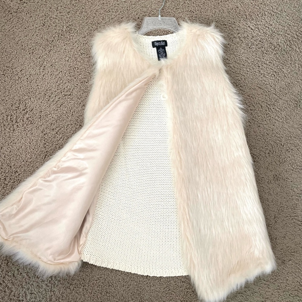 Fall Boot & Vest - Picture 5 of 10